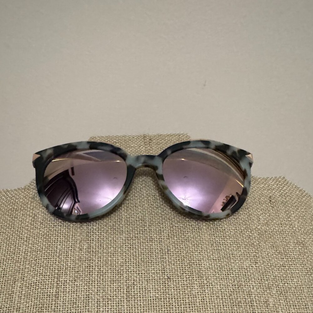 Stella & Dot “Casey” Sunglasses • Grey/Blue Tortie Frame • Rose Gold Arms • NWT
